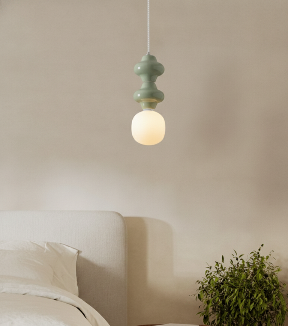 Hanglamp Clio M lichtgroen keramiek met wit glas