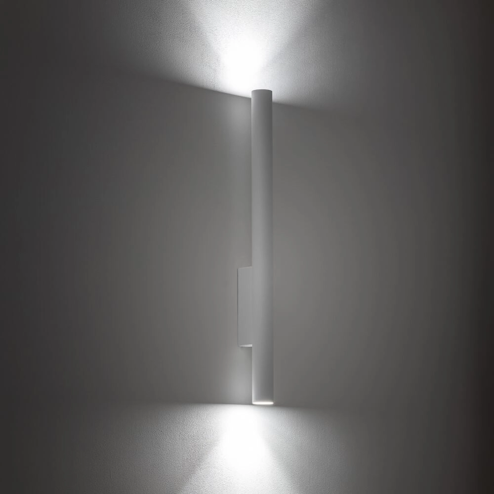 Witte lange wandspot Fourty  XL up & down Lyora 5903139107587