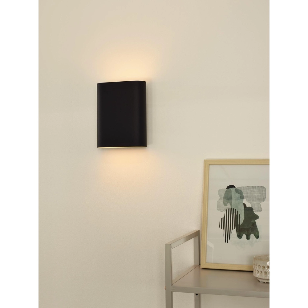 Zwarte wandspot Ovalis design