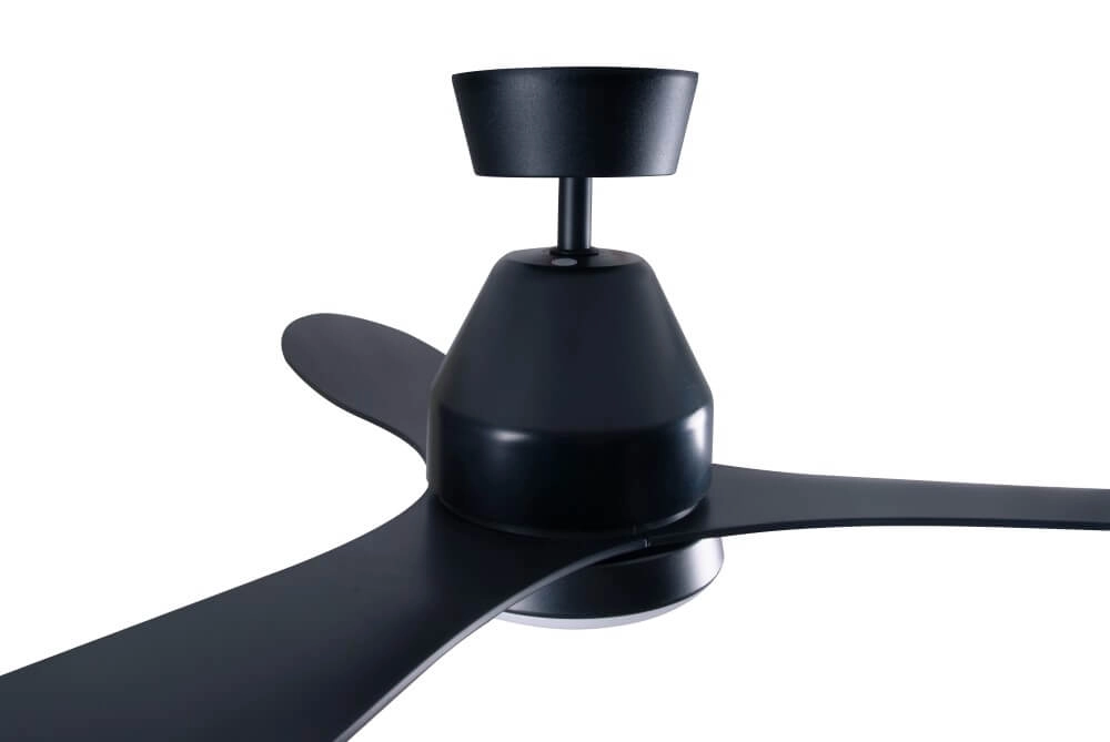 Plafondventilator zwart met lamp Whitehaven Ø 143cm IP55 Beacon 9333509136477