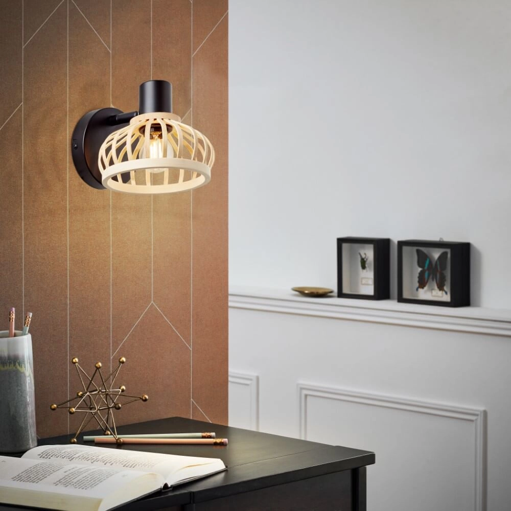 Wandlamp Norah zwart met hout Brilliant 4004353409516