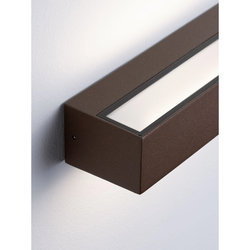 Strakke wandlamp Lane roestbruin 22cm - 21W Lyora 5212017496812