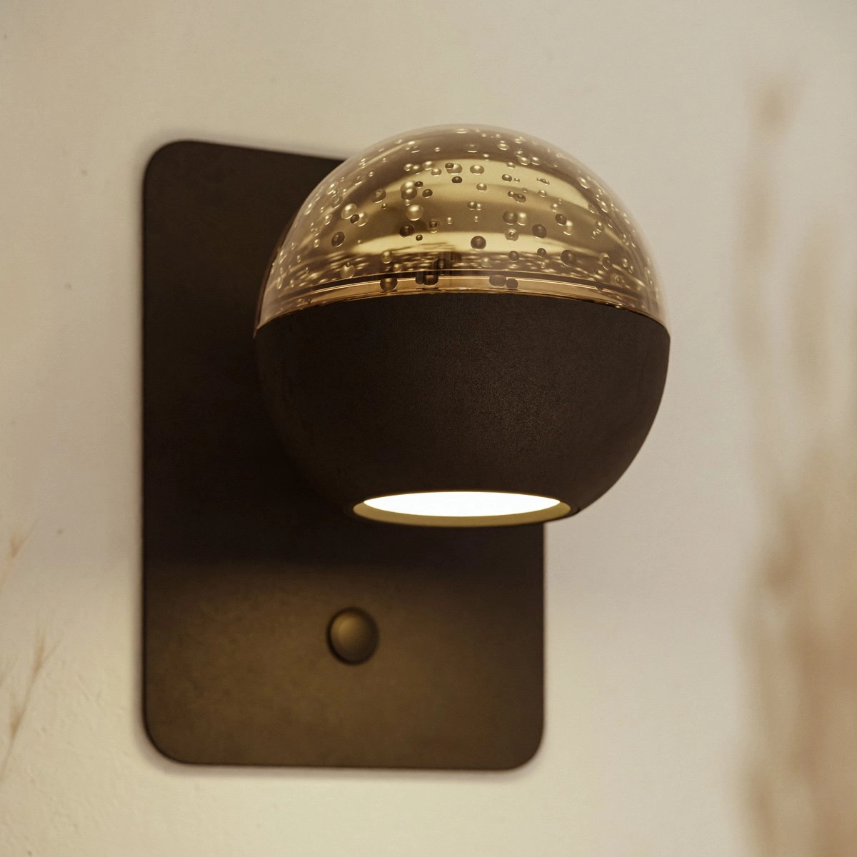 Led wandlamp Belluno zwart met glas - dimbaar Steinhauer 8712746183948