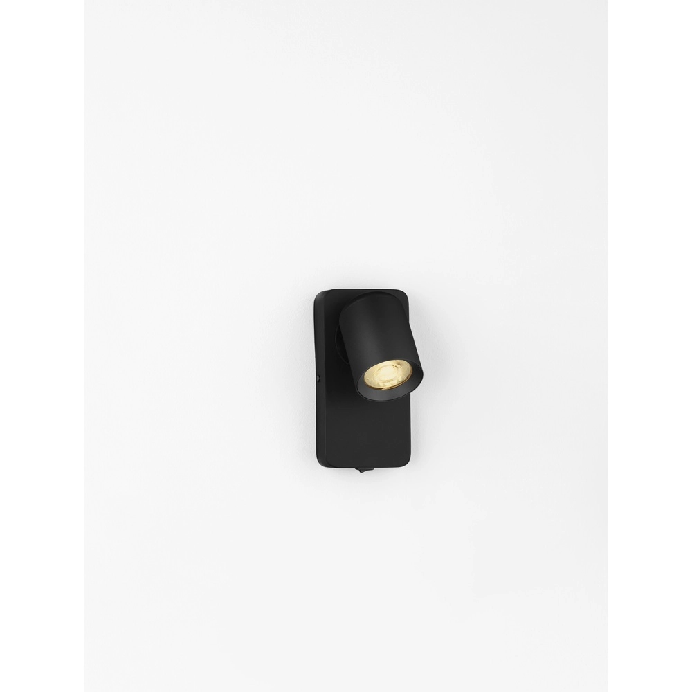 Wandspot Cosmina zwart Lyora 5212017455369
