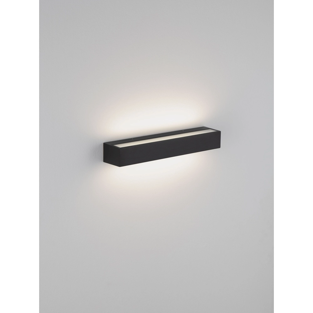 Strakke wandlamp Lane zwart 36cm - 28W Lyora 5212017496751