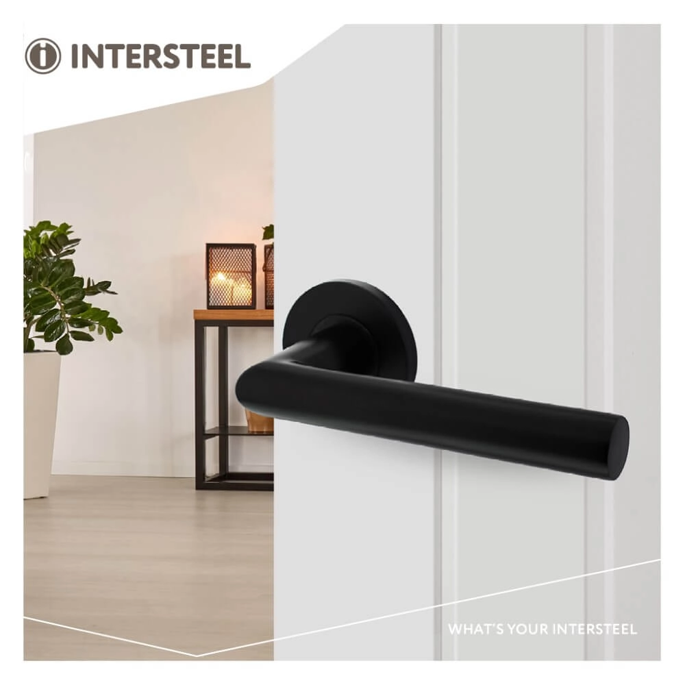 Strakke deurklink Hoek 90 rond aluminium zwart Intersteel 8714186492178