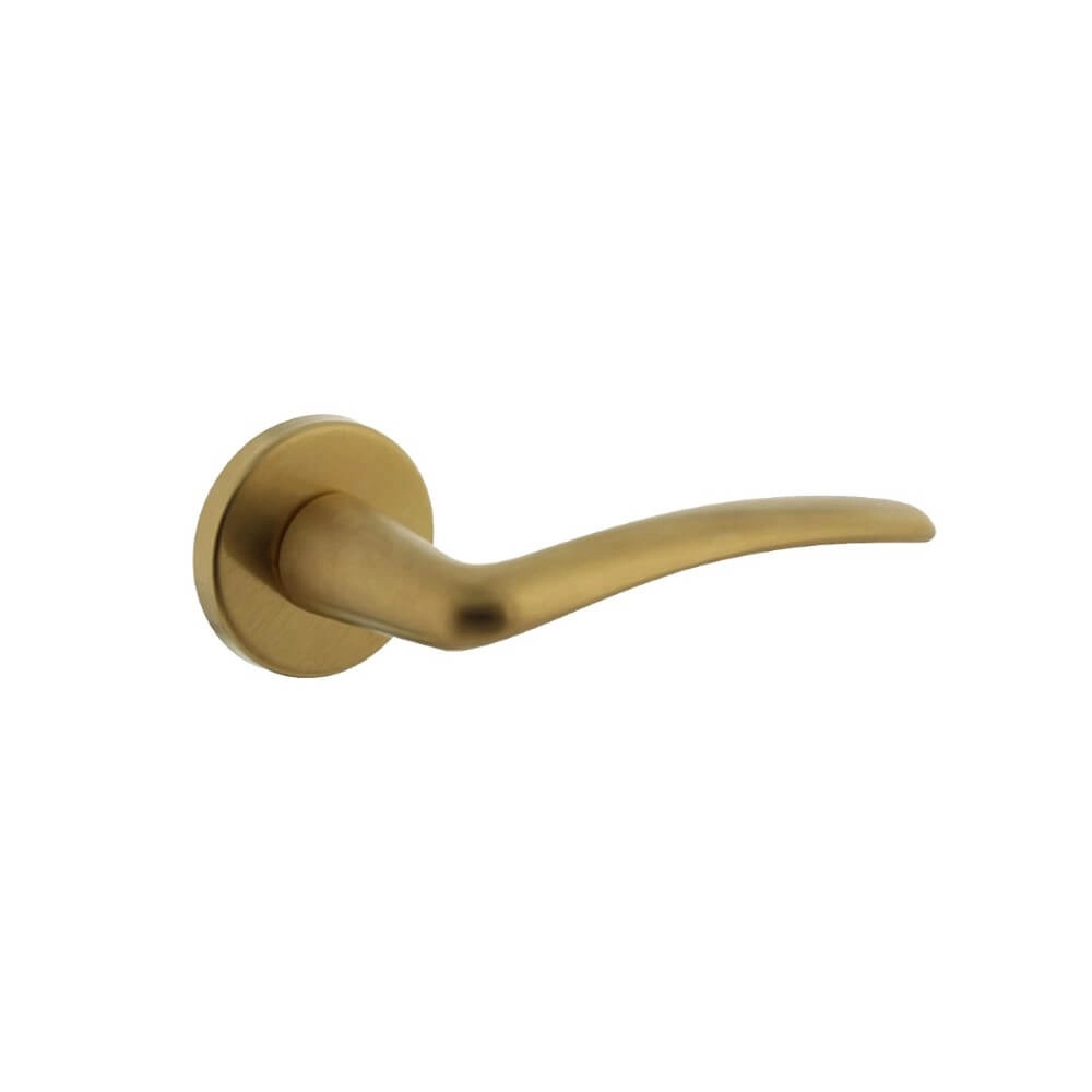 Deurklink Zaia rond rozet messing