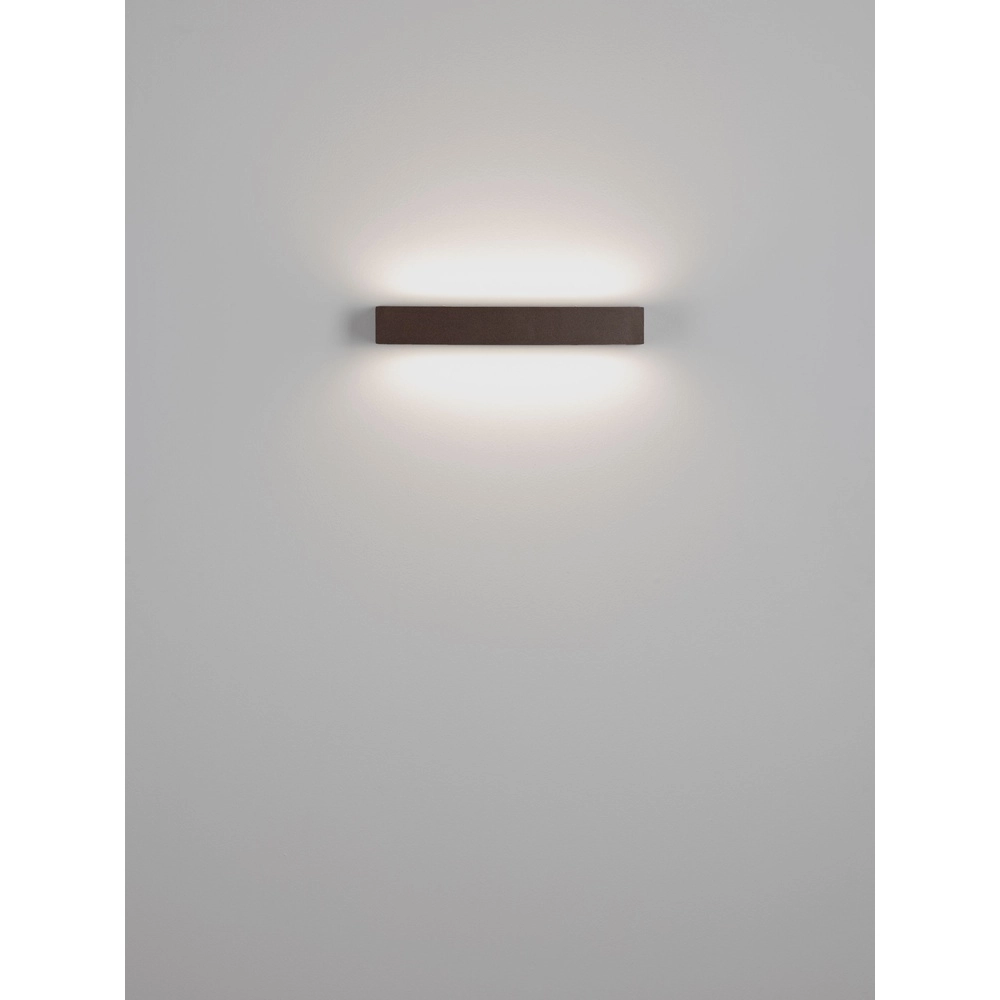 Strakke wandlamp Lane roestbruin 36cm - 28W Lyora 5212017496836
