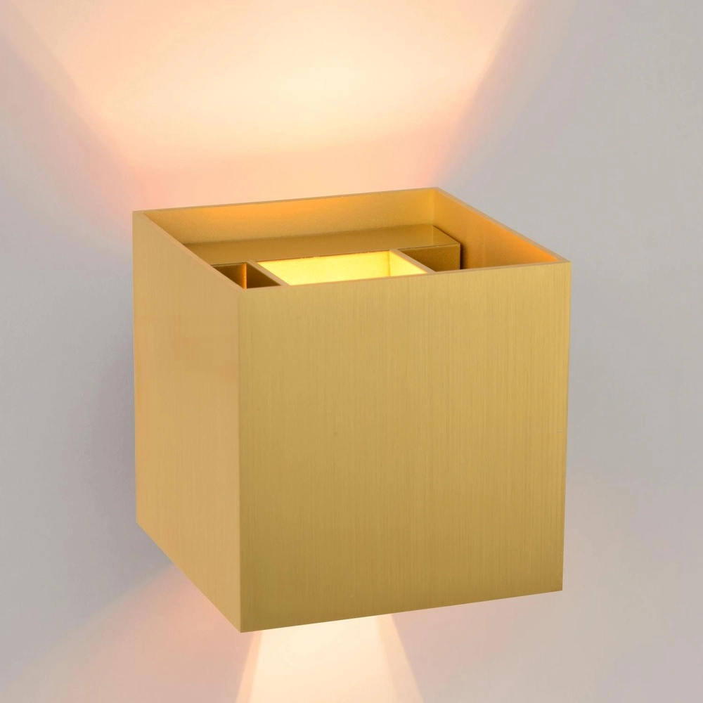 Vierkante wandspot Xio 2700K goud Lucide 5411212092441