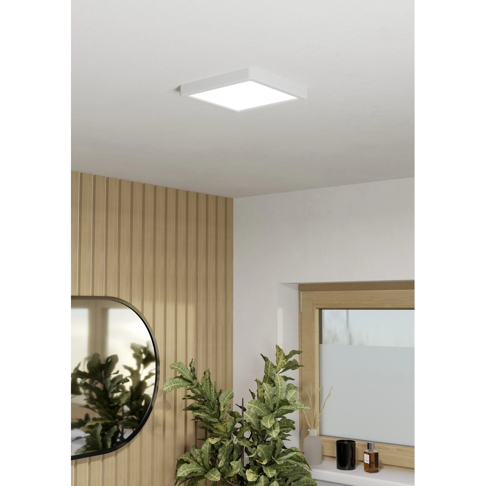 Plafonnière IP44 Fueva 6 vierkant - wit - 22x22cm Eglo 9008606330409