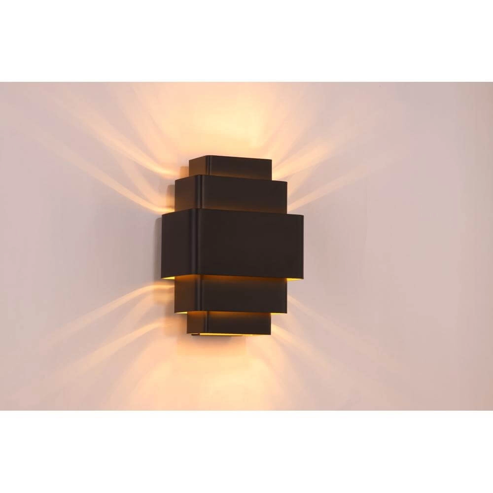 Design wandlamp Layers zwart met gouden binnenkant
