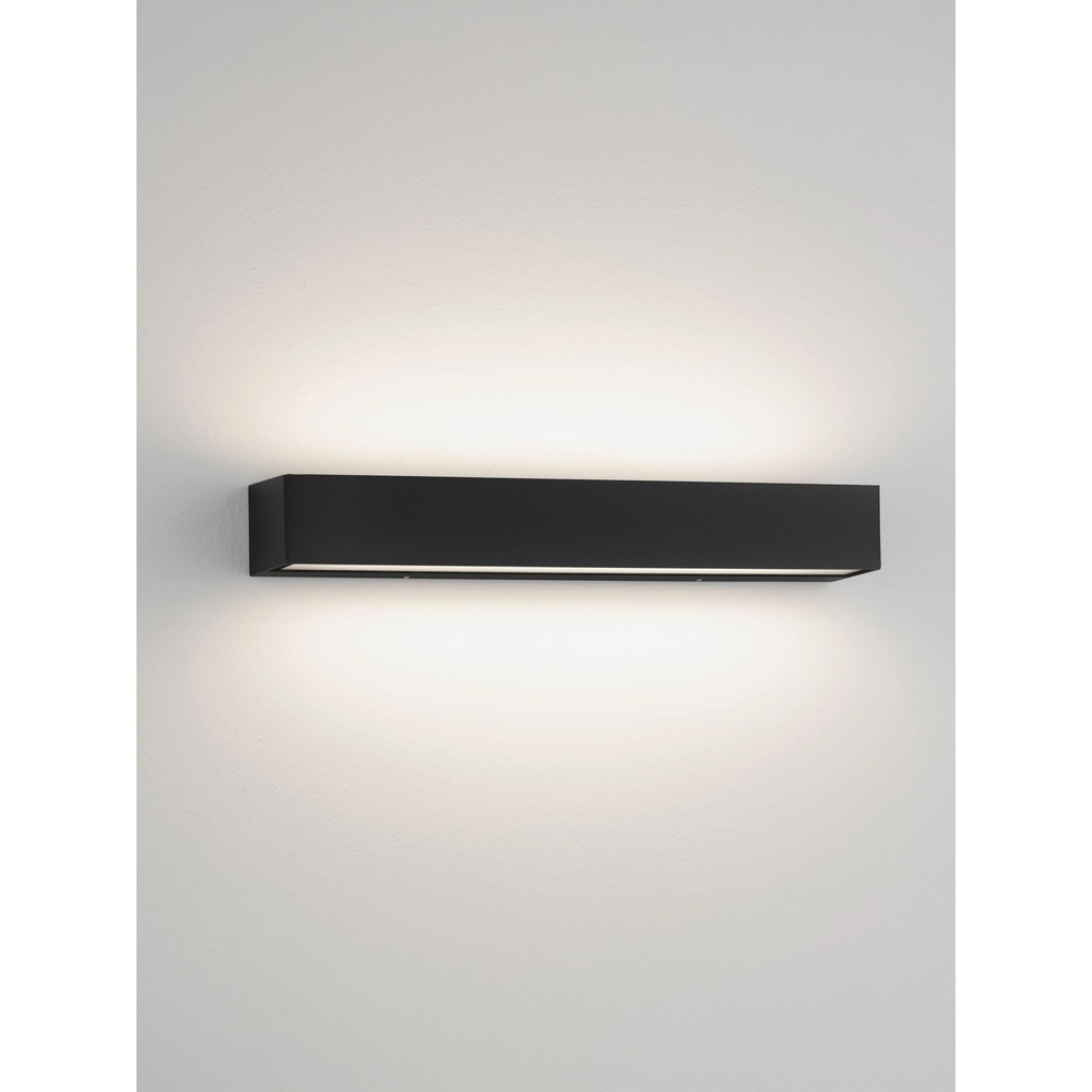 Strakke wandlamp Lane zwart 36cm - 28W Lyora 5212017496751