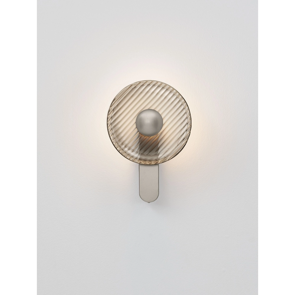 Design wandlamp Lavina zilvergrijs met smoke glas Ø 25cm Lyora 5212063501409