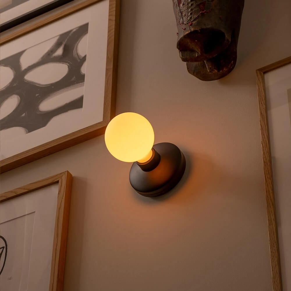 Oplaadbare wandlamp Bee Black Frosted Humble 7446023299220