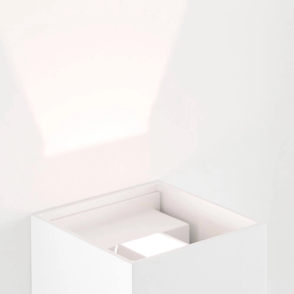 Wandlamp Isak 10 x 10cm wit Brilliant 4004353349270