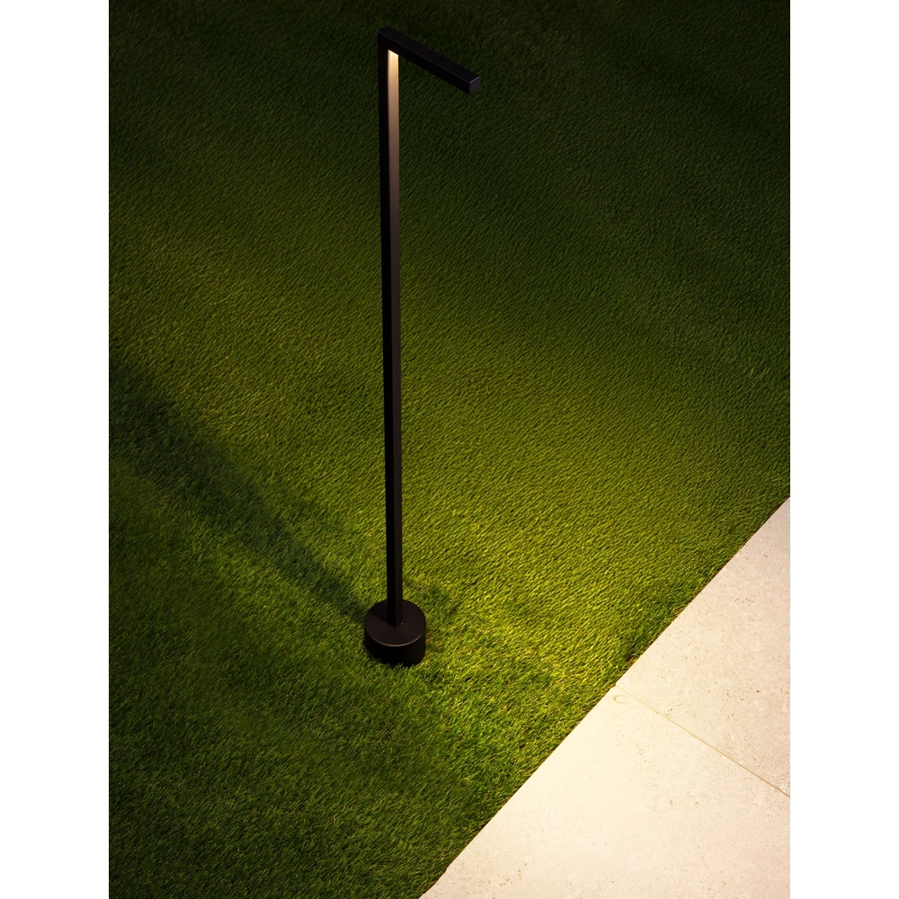 Strakke tuinlamp Pipe zwart 94,5cn Lyora 5212017465528