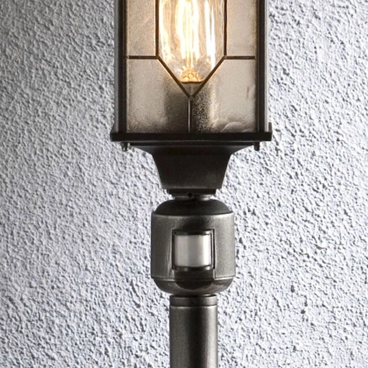 Schriklamp Milano Met bewegingssensor KonstSmide 7318302497590