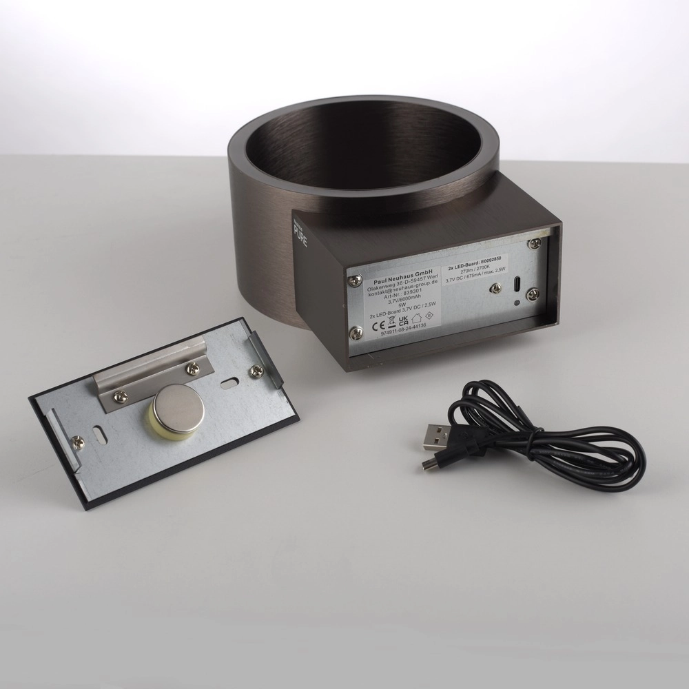 Oplaadbare wandlamp Pure Akku Clipse Donker bruin geborstel Paul Neuhaus 4012248393017