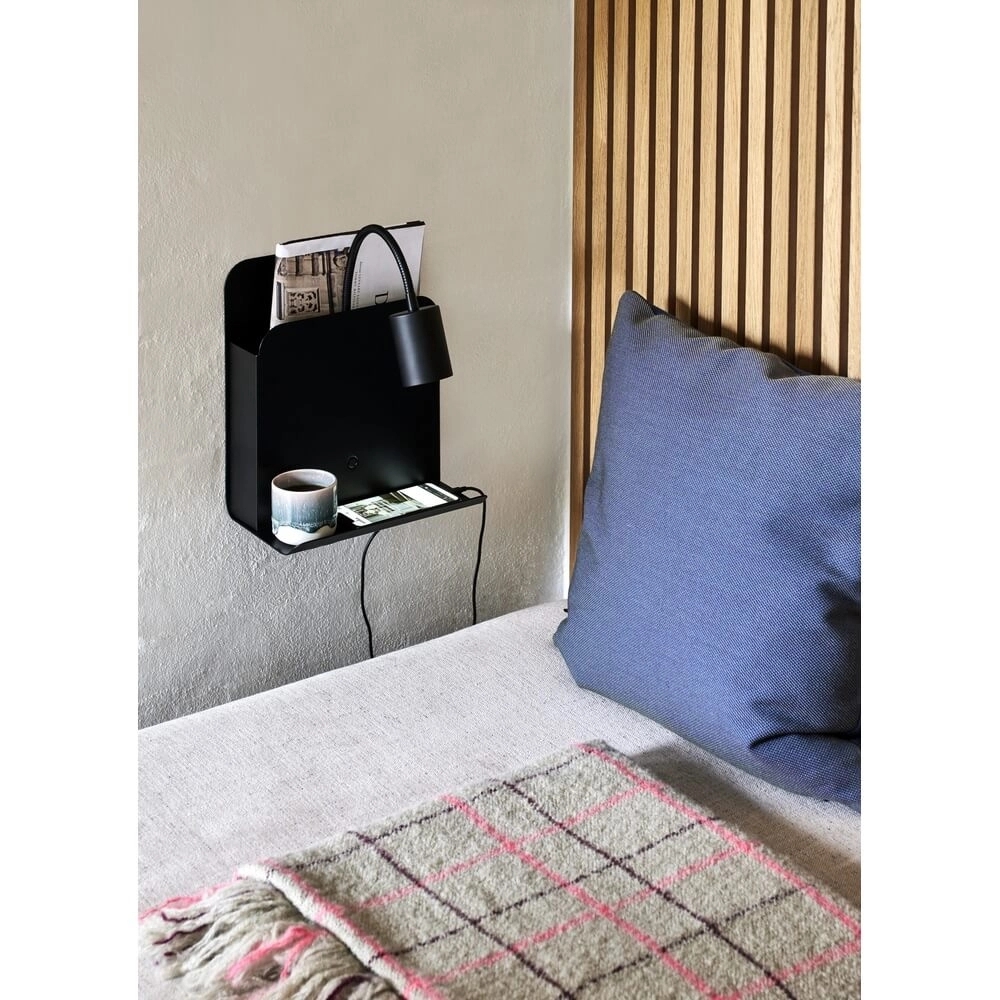 Zwarte wandlamp Roomi met usb-aansluiting Nordlux 5704924005664