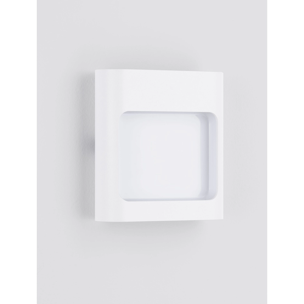Witte wandlamp Tall up en down Lyora 5212017460752