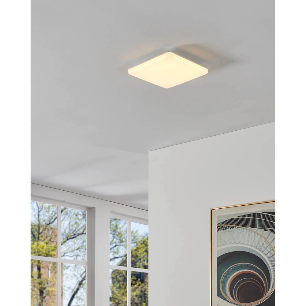 Vierkante plafondlamp Castagneto 31 x 31cm wit Eglo 9008606313235