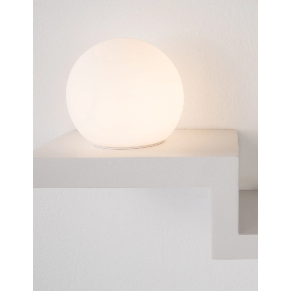 Bedlampje Room wit met draadloze oplader Lyora 5212017423726