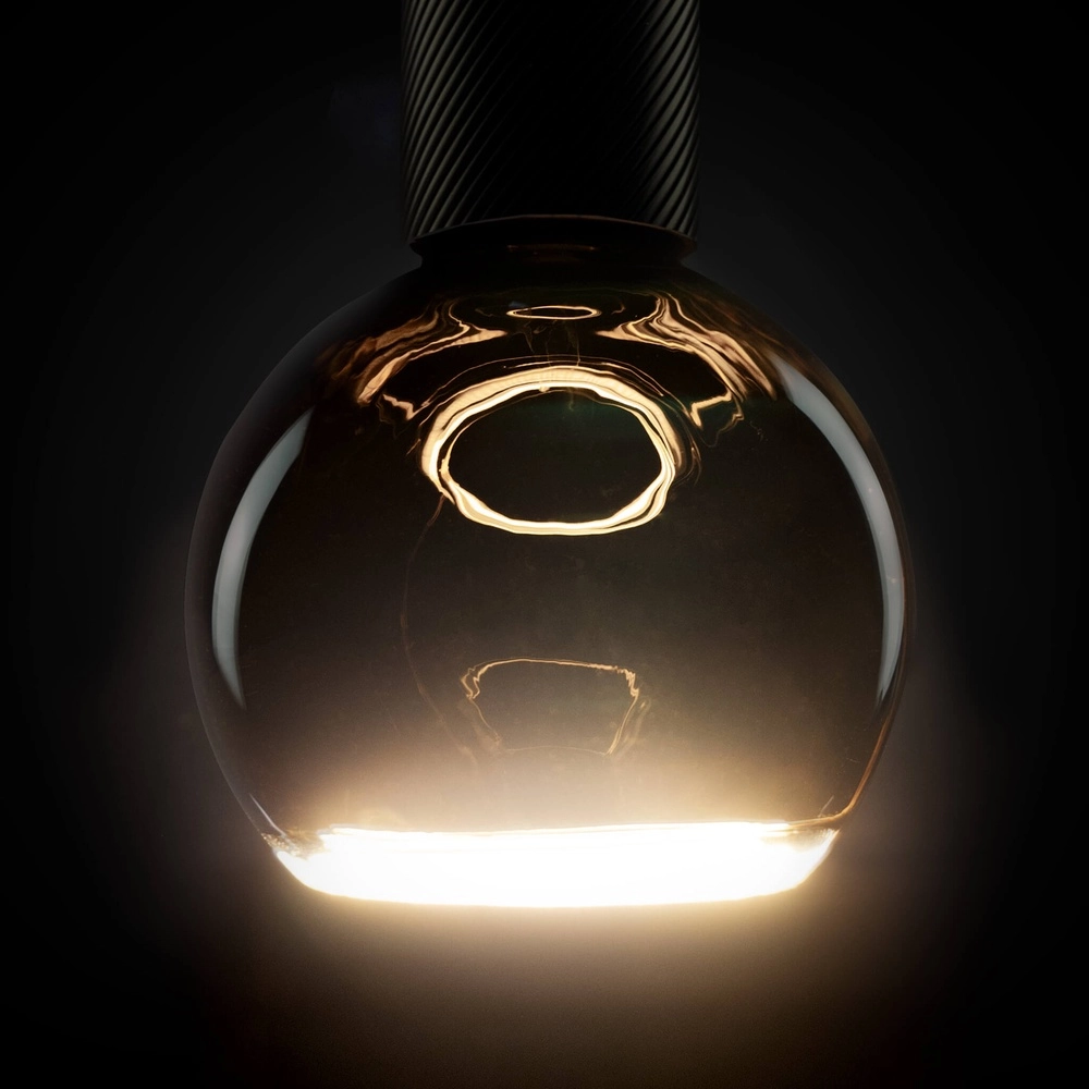 Design lichtbron Floating zwart - 4W - E27 - 240lm - 2200K - Ø 12,5cm