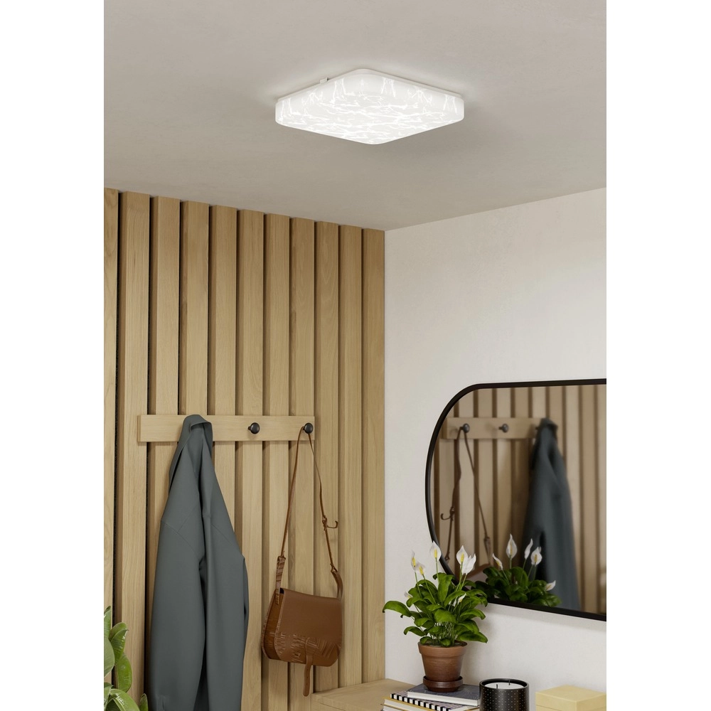 Witte plafondlamp Allerona 27 x 27cm Eglo 9008606408924
