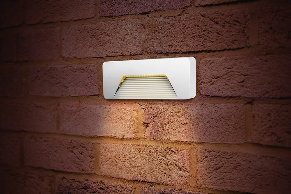Wand padverlichting Pathlux Brick Wit Lyora 5055788232865