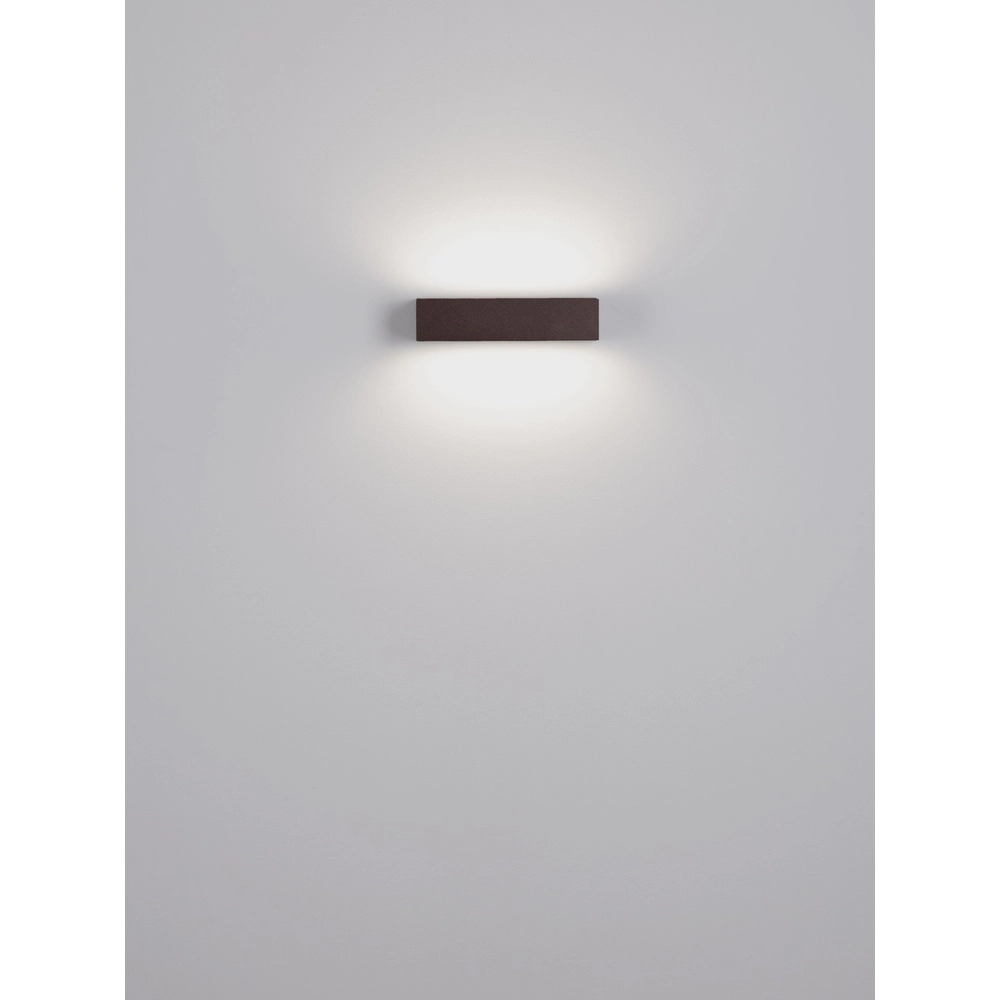 Strakke wandlamp Lane roestbruin 22cm - 21W Lyora 5212017496812