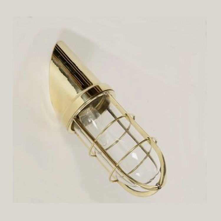 Landelijke buitenlamp Wheelhouse Angle voor buiten - antiek koper (ANT) Limehouse 8716803506619