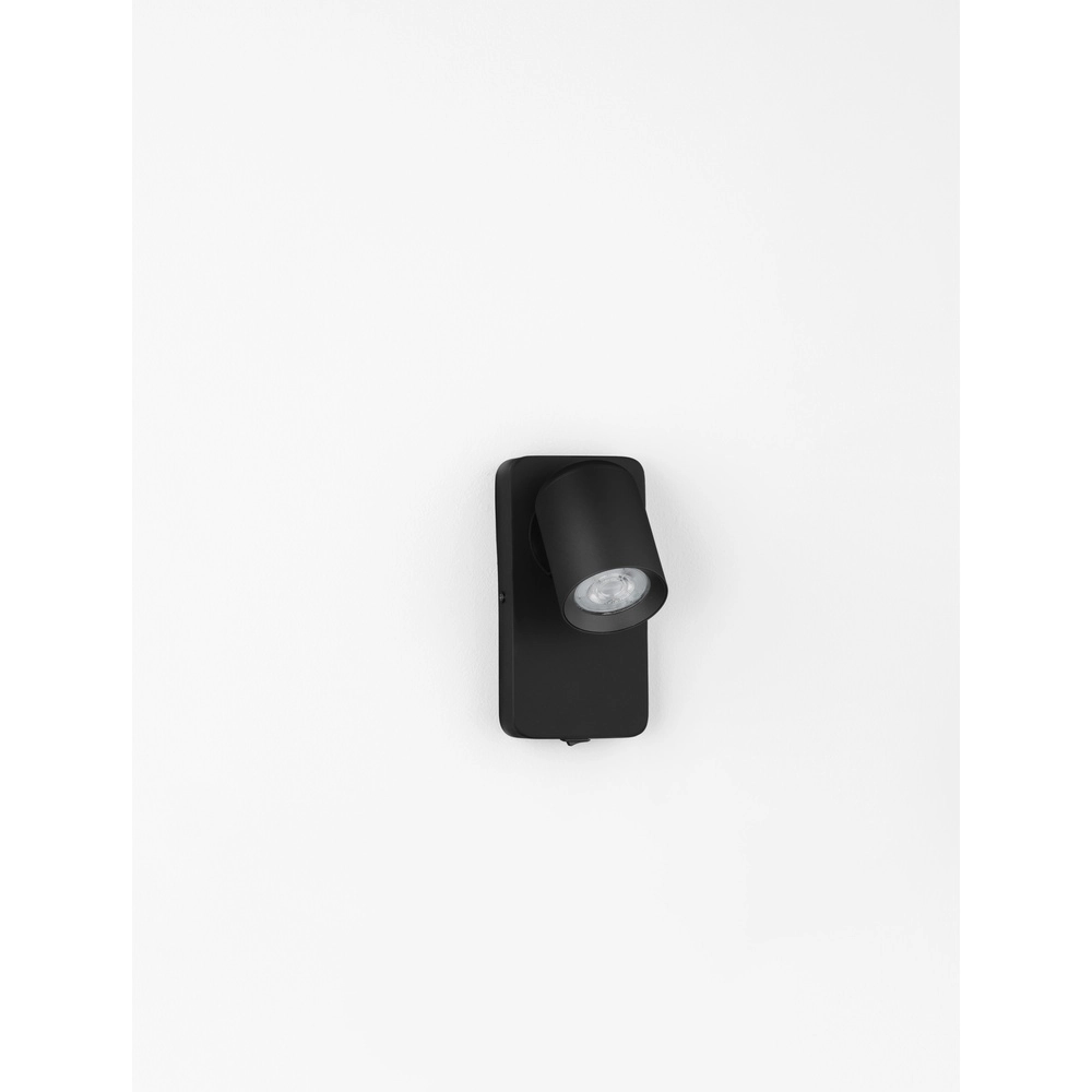 Wandspot Cosmina zwart Lyora 5212017455369
