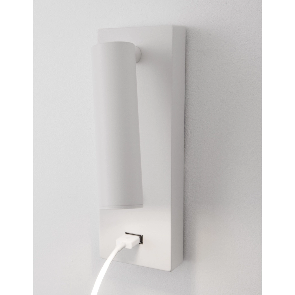 Bedlampje Fuse wit met usb Lyora 5212017423702