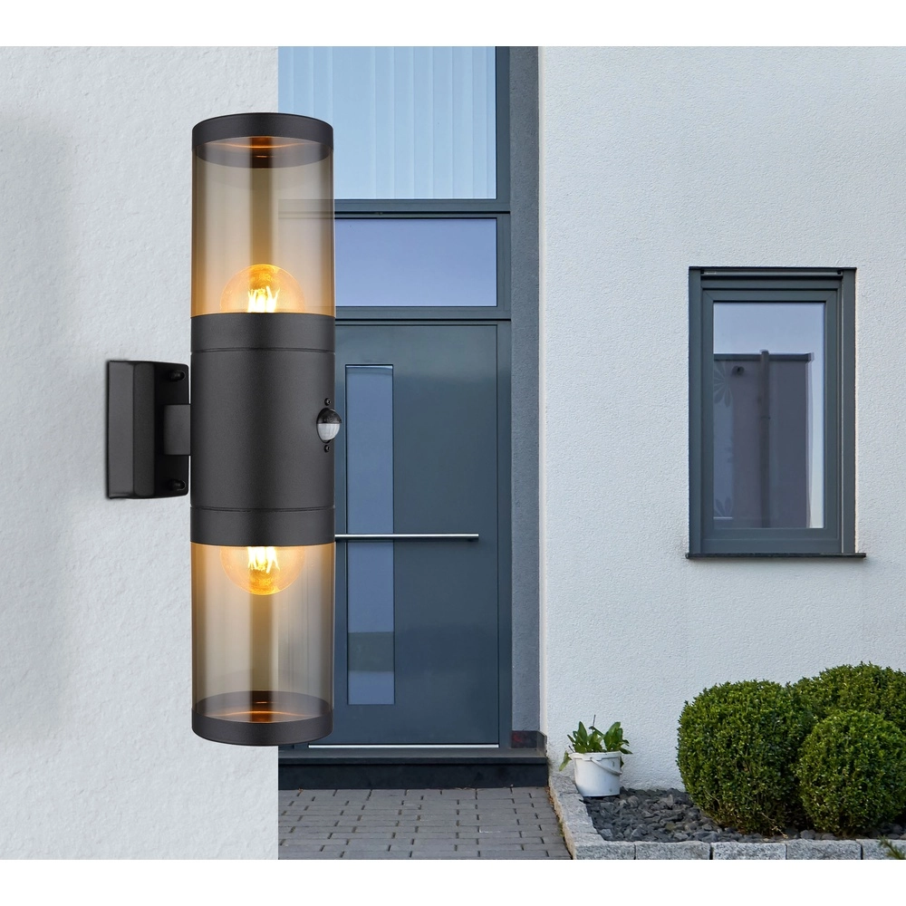 Moderne wandlamp Xeloo zwart met sensor Globo 9007371435289