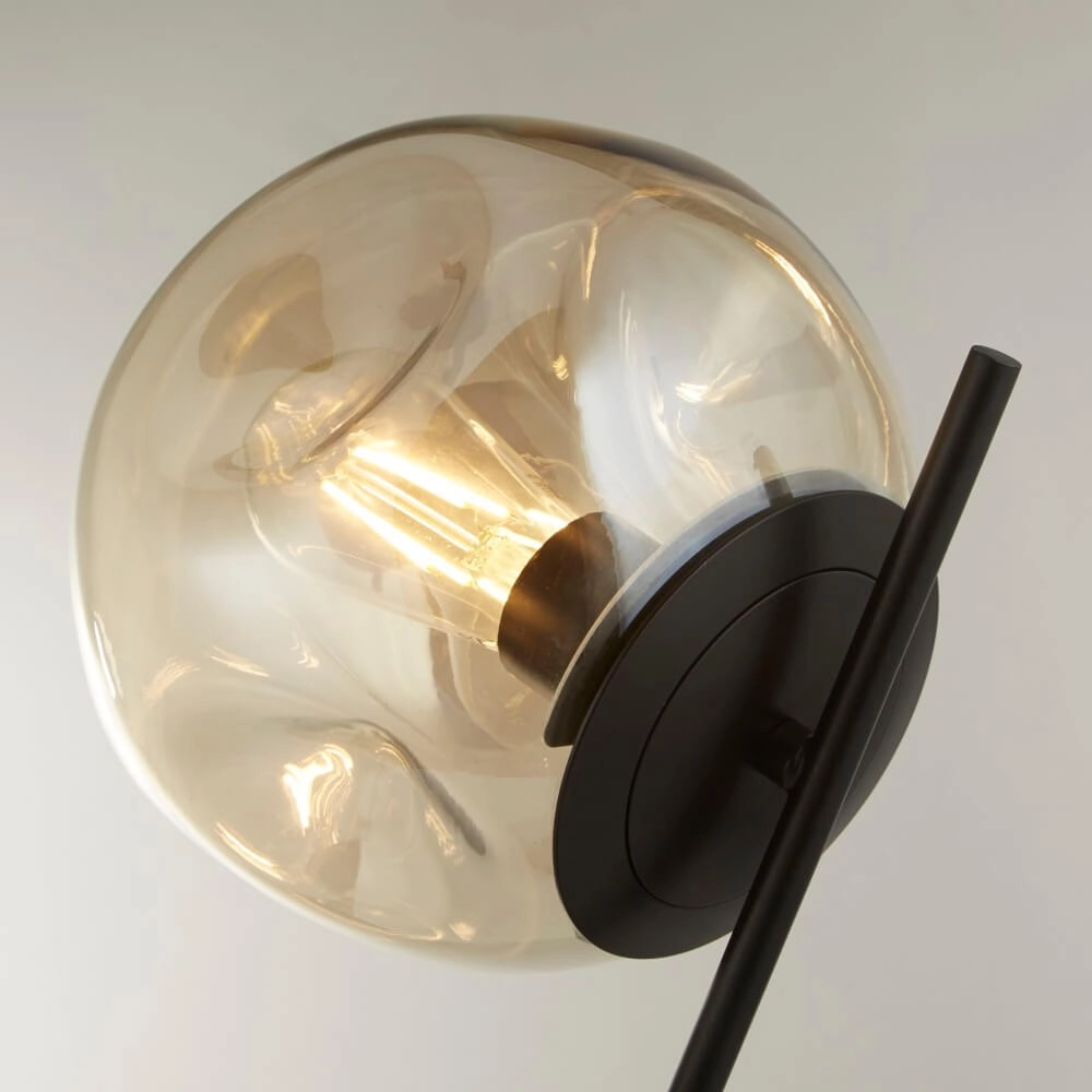 Zwarte tafellamp Punch design Searchlight 5053423251349