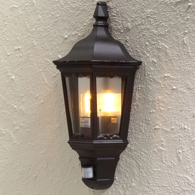 Schriklamp Firenze Met bewegingssensor KonstSmide 7318307230758