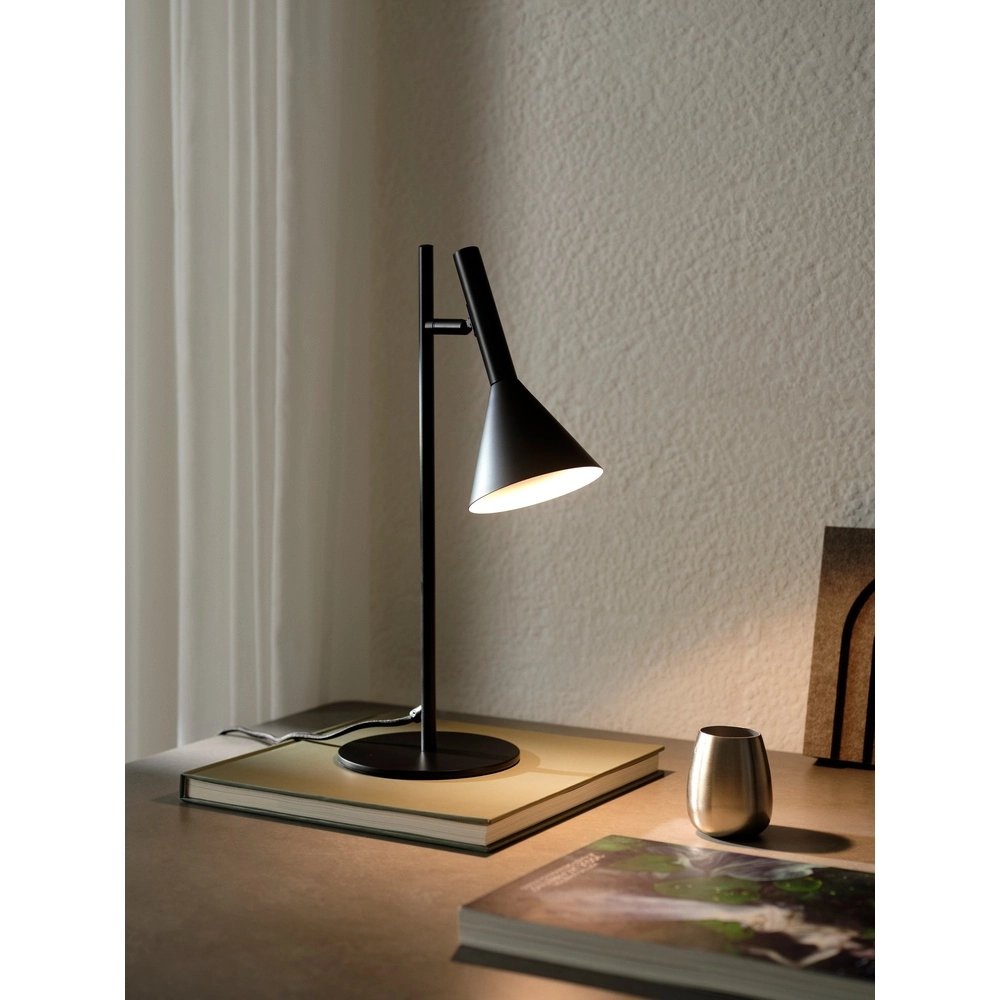 Zwarte tafellamp Kelvis  Nordlux 5704924027352