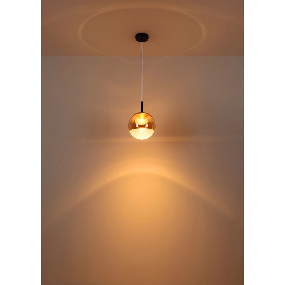 Design hanglamp Severin zwart met amber glas Globo 9007371546930