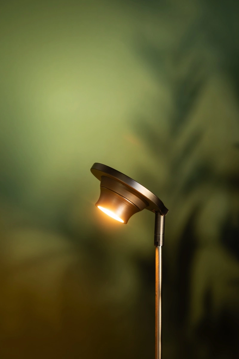 Moderne led tafellamp Angelique zwart nikkel ETH 8720195310884