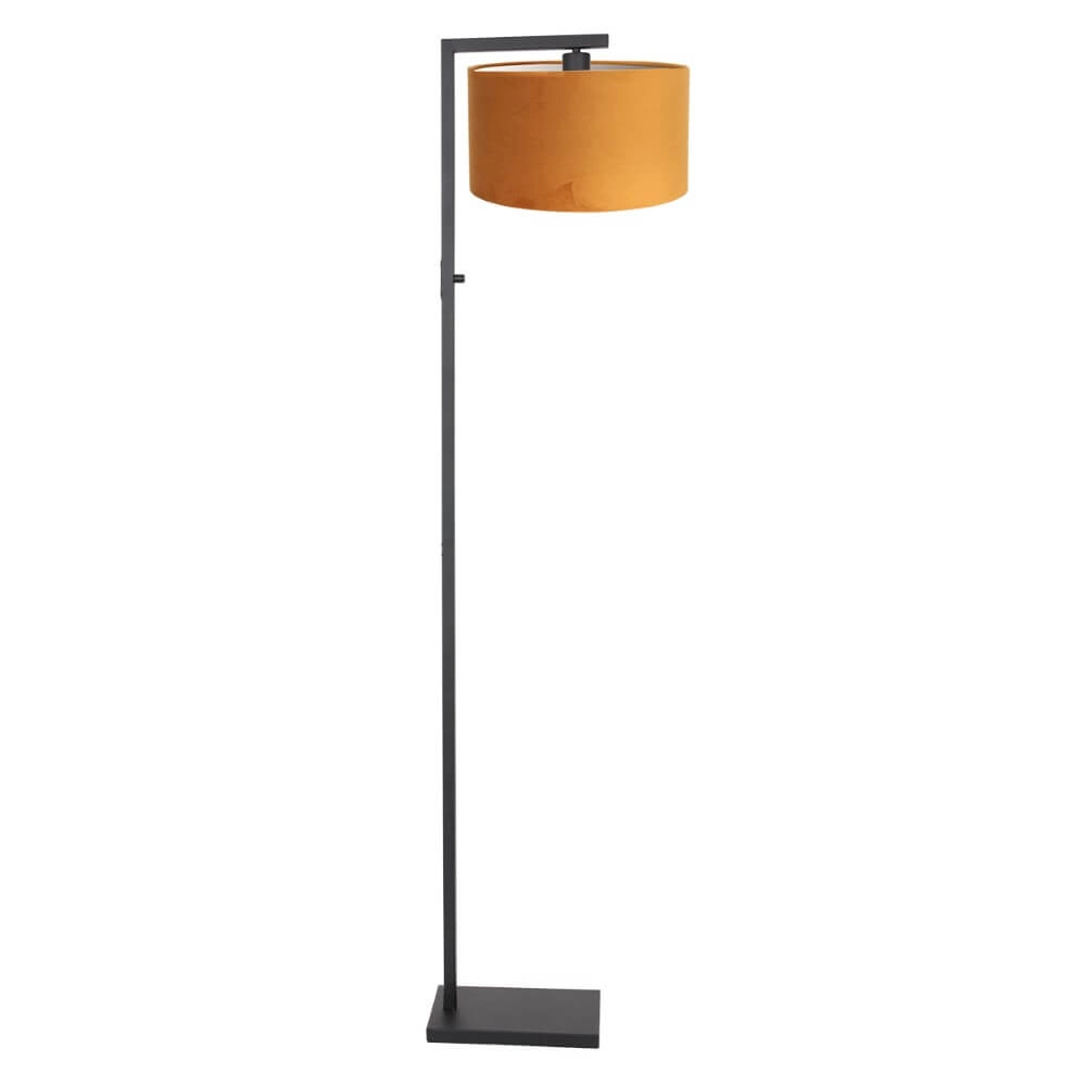 Staande schemerlamp Stanger met goud velours