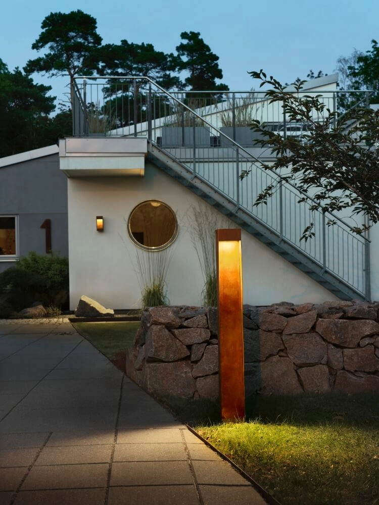 Padverlichting Rho roestbruin KonstSmide 7318307360974