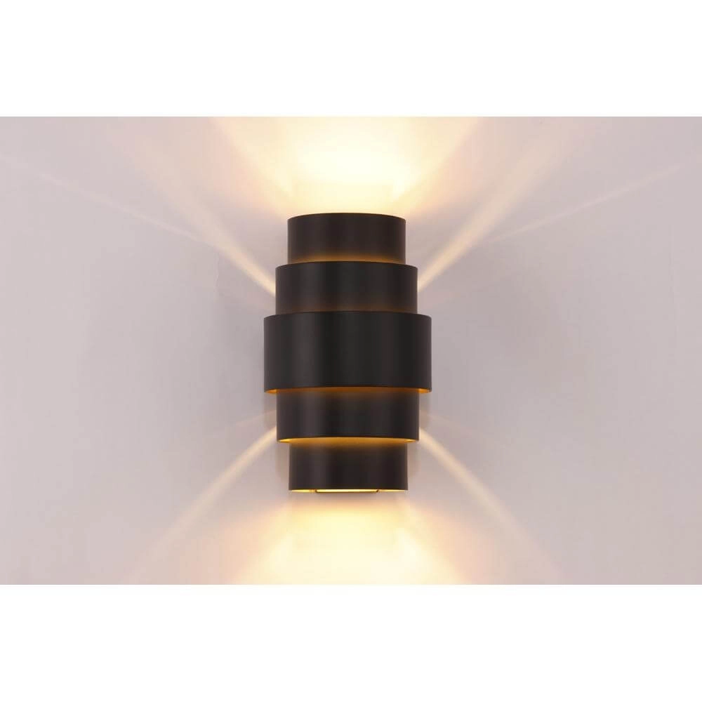 Design wandlamp Rolls zwart met gouden binnenkant