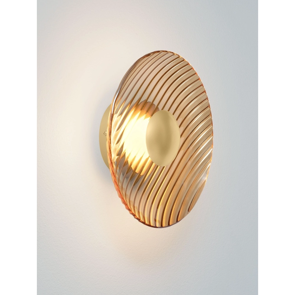 Wandlamp Lavina goud met amber glas Ø 25cm