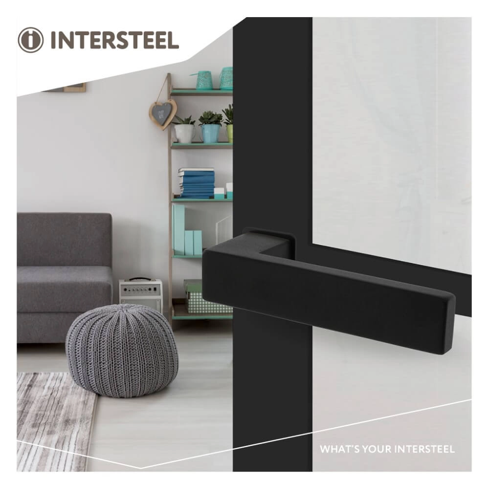 Strakke deurklink Amsterdam klein rozet zwart Intersteel 8714186518793