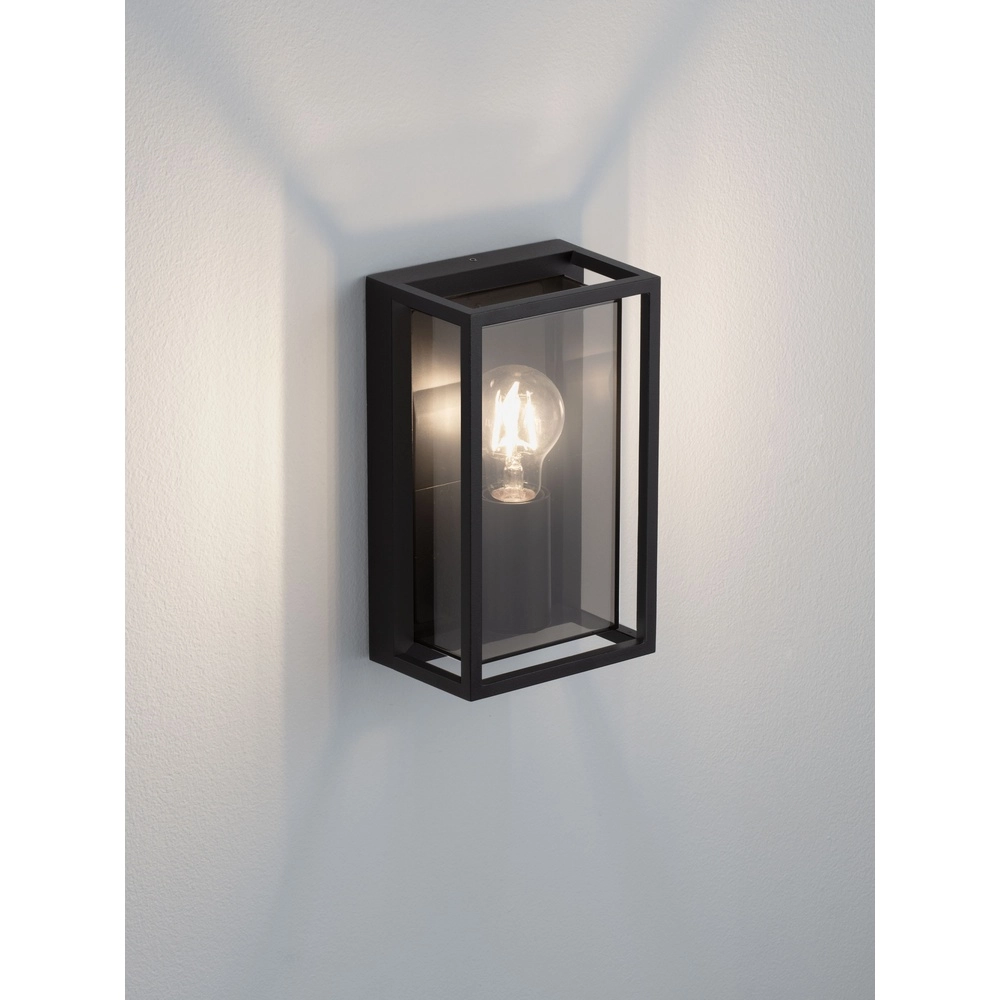 Zwarte wandlamp Bonn voor buiten Lyora 5212017496591