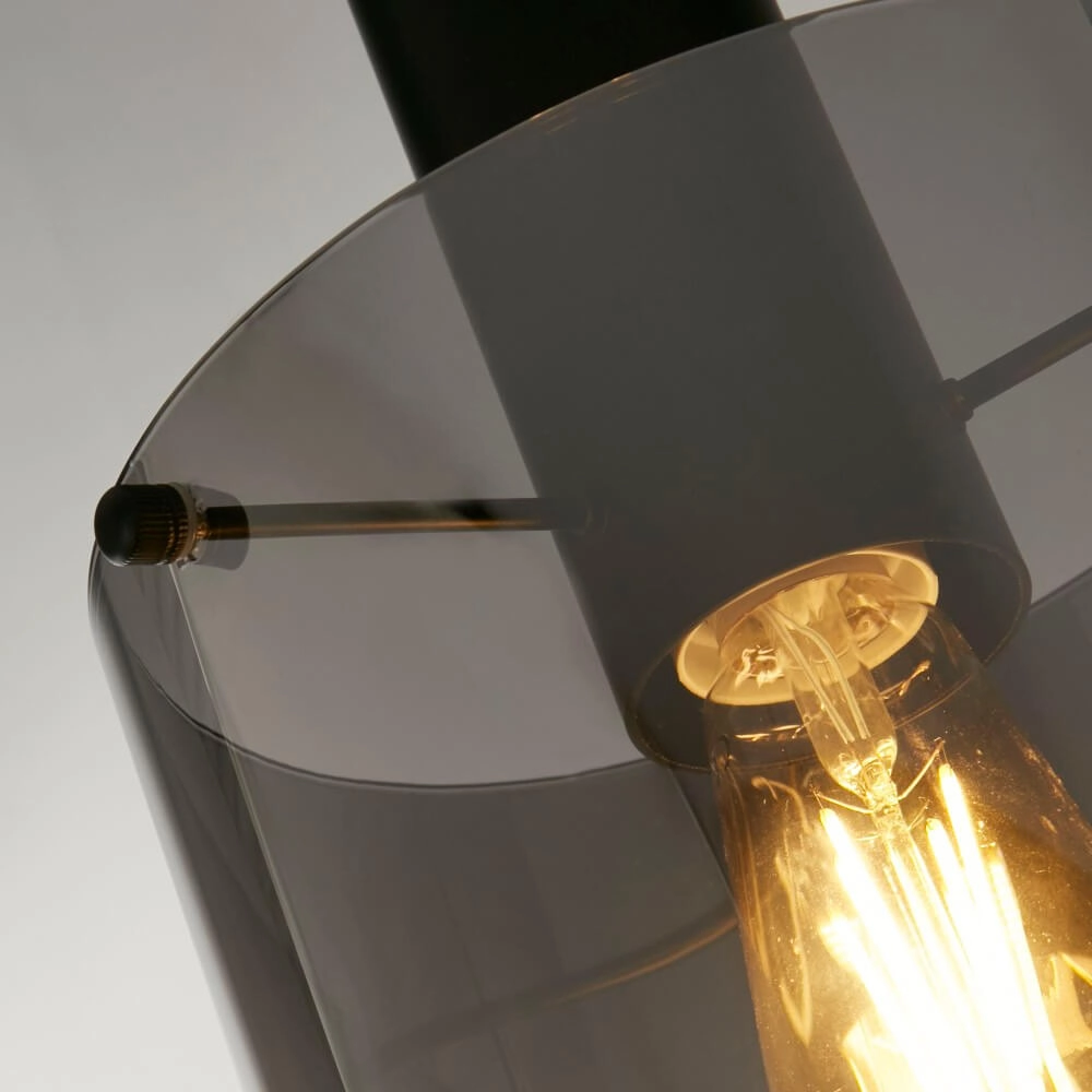 Zwarte hanglamp Sweden 1-lichts Searchlight 5053423244303