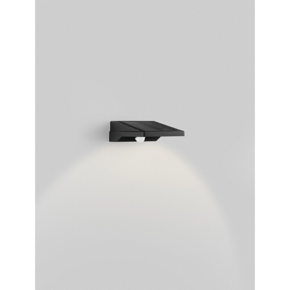 Solar wandlamp Tek zwart Lyora 5212017479129