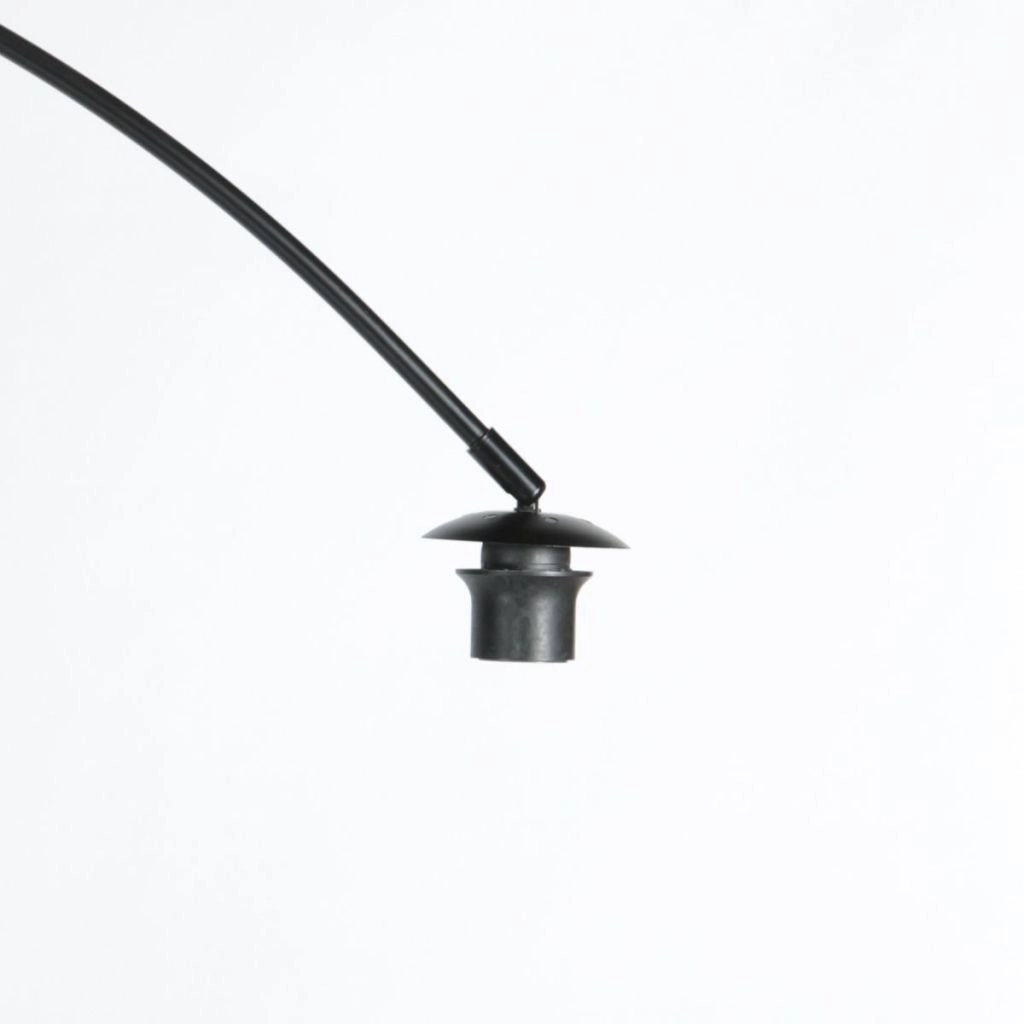Zwarte vloerlamp Curve met witte kap Ø60cm Steinhauer 8712746185379