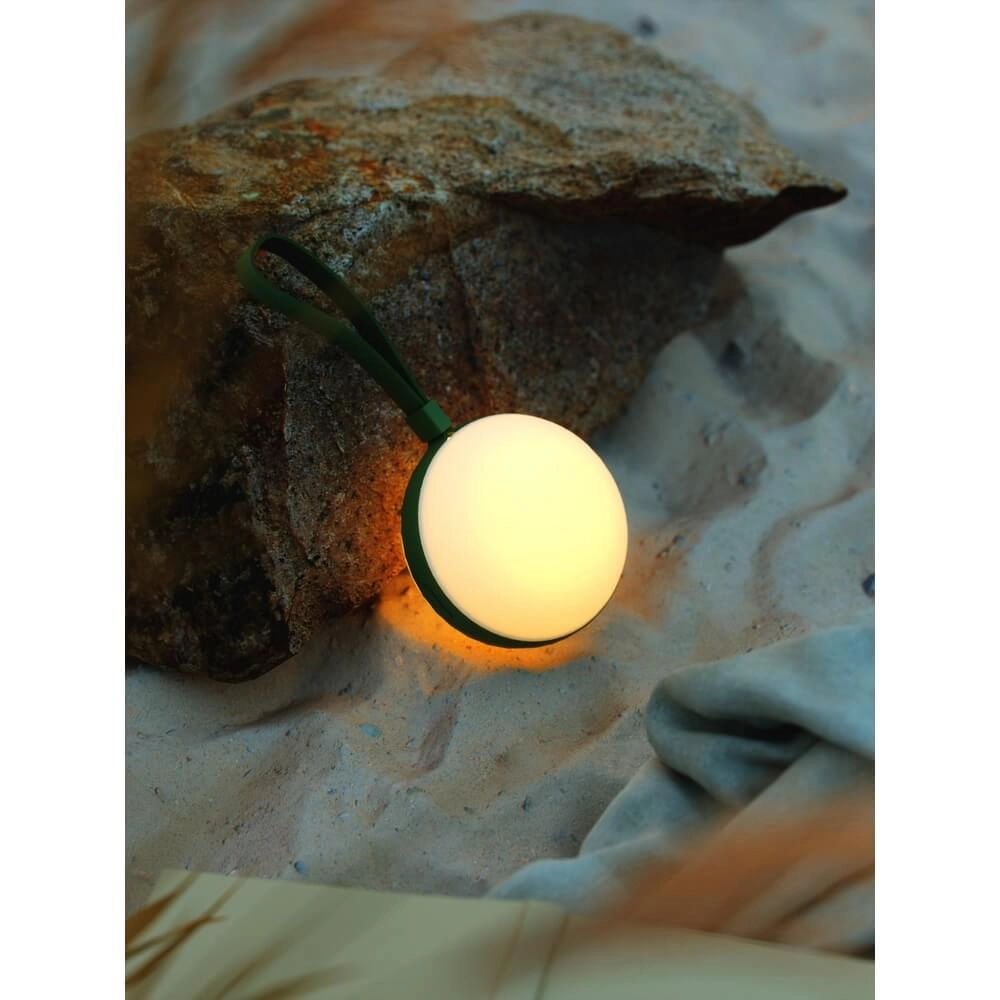 Strak tafellampje Bring To-Go groen Ø 12cm Nordlux 5704924014734