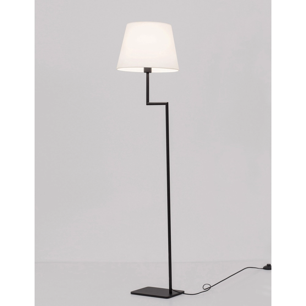 Vloerlamp Savona zwart met witte kap Lyora 5212017430199